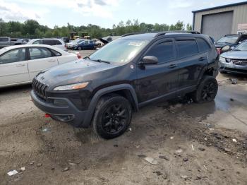  Salvage Jeep Cherokee