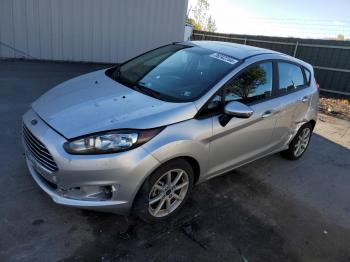  Salvage Ford Fiesta