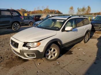  Salvage Volvo XC70