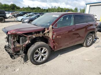  Salvage Toyota Highlander