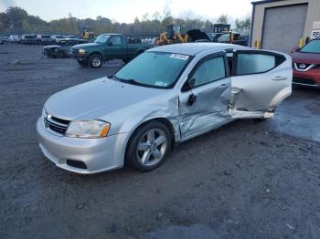  Salvage Dodge Avenger