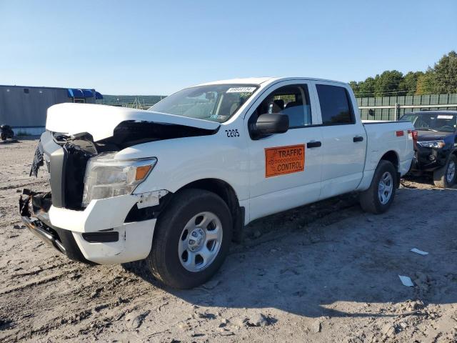  Salvage Nissan Titan