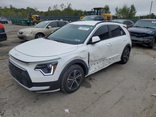  Salvage Kia Niro