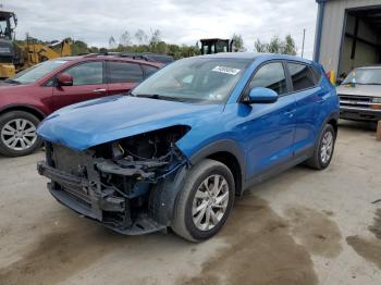  Salvage Hyundai TUCSON