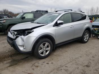  Salvage Toyota RAV4