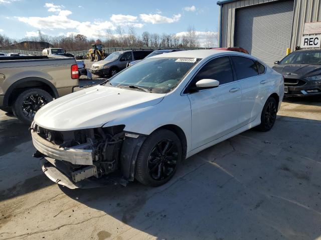  Salvage Chrysler 200