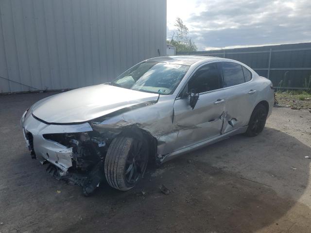  Salvage Alfa Romeo Giulia