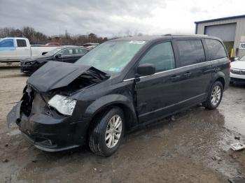  Salvage Dodge Caravan