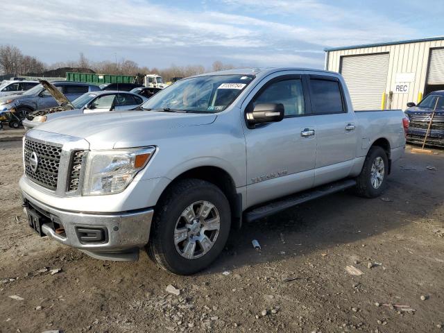  Salvage Nissan Titan