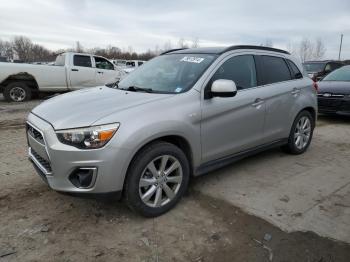  Salvage Mitsubishi Outlander