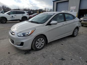  Salvage Hyundai ACCENT