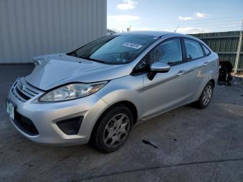  Salvage Ford Fiesta