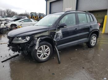  Salvage Volkswagen Tiguan