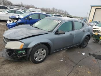  Salvage Dodge Avenger