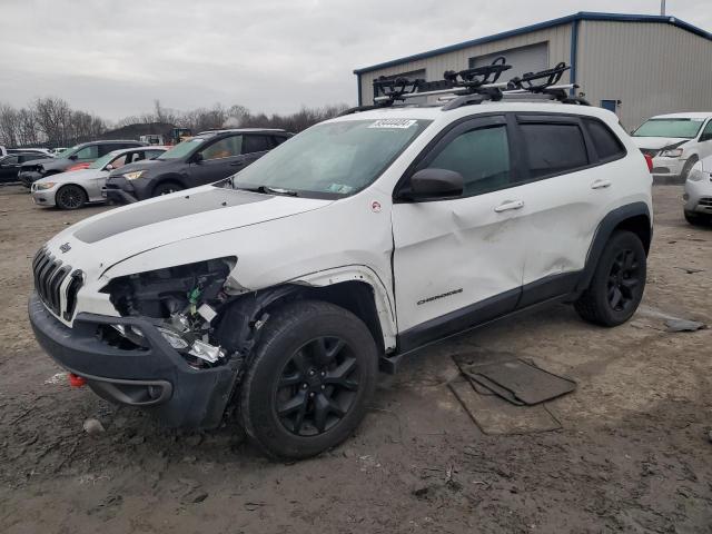  Salvage Jeep Cherokee