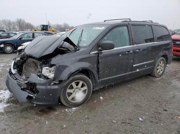  Salvage Chrysler Minivan