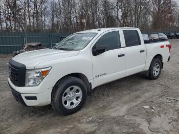  Salvage Nissan Titan