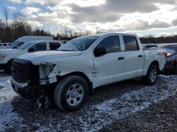  Salvage Nissan Titan