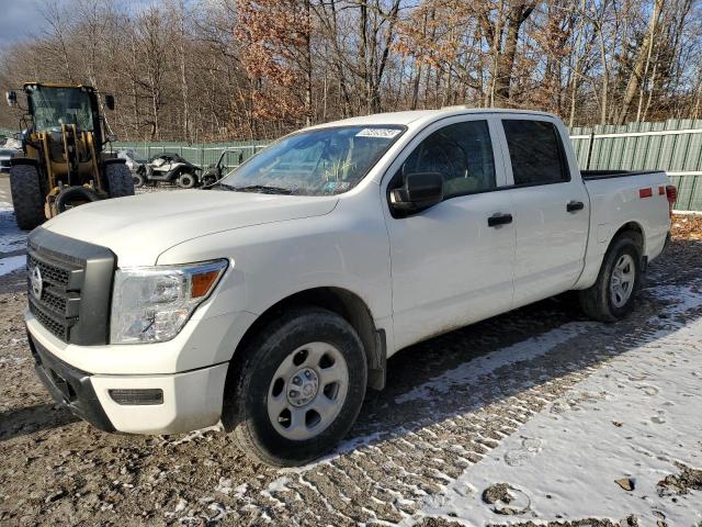  Salvage Nissan Titan