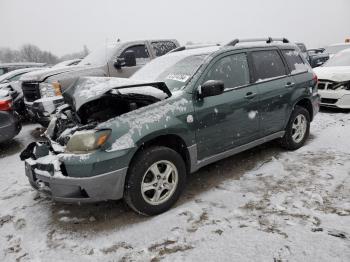  Salvage Mitsubishi Outlander