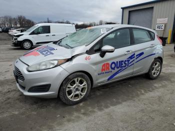  Salvage Ford Fiesta