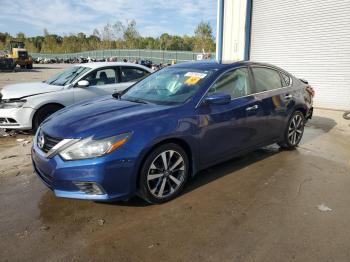  Salvage Nissan Altima