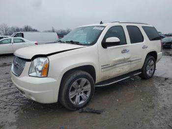  Salvage GMC Yukon