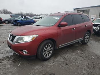  Salvage Nissan Pathfinder