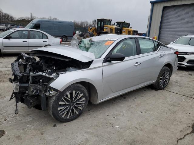  Salvage Nissan Altima