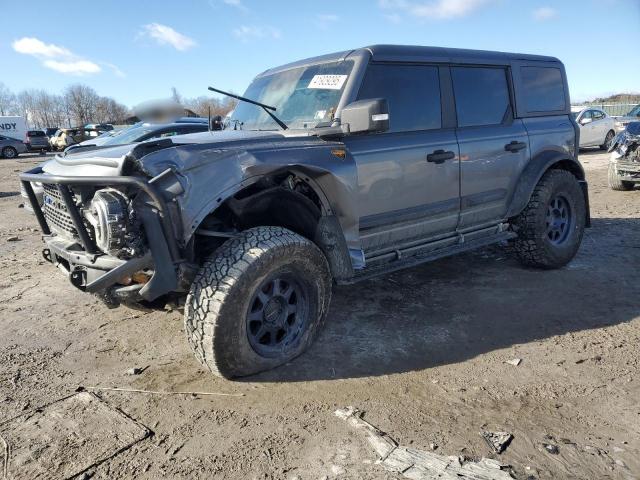  Salvage Ford Bronco