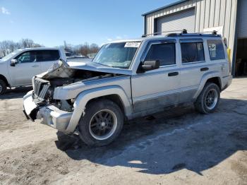  Salvage Jeep Commander