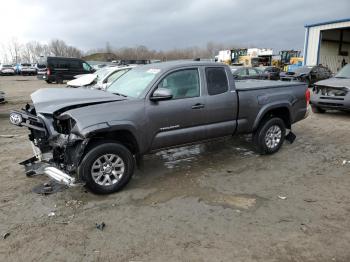  Salvage Toyota Tacoma