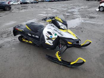  Salvage Ski-Doo Rev