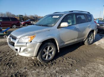  Salvage Toyota RAV4