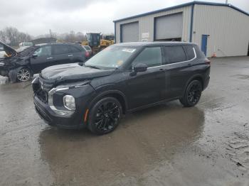  Salvage Mitsubishi Outlander