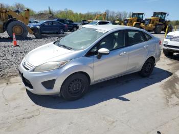  Salvage Ford Fiesta