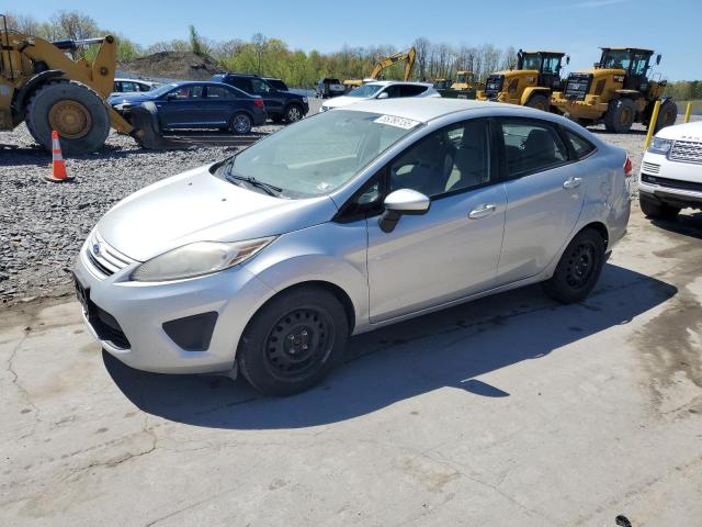  Salvage Ford Fiesta
