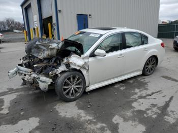  Salvage Subaru Legacy