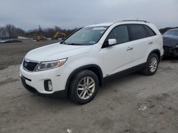  Salvage Kia Sorento
