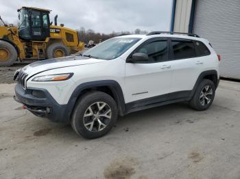  Salvage Jeep Cherokee