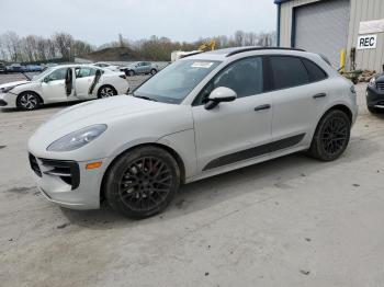  Salvage Porsche Macan