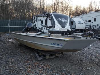  Salvage Sea Boat