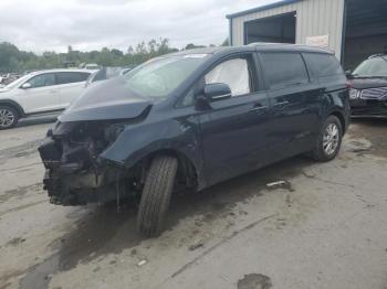  Salvage Kia Sedona
