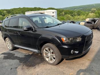  Salvage Mitsubishi Outlander