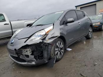  Salvage Nissan LEAF