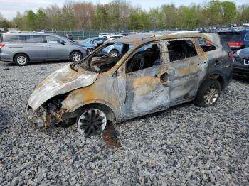  Salvage Kia Sorento
