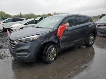  Salvage Hyundai TUCSON