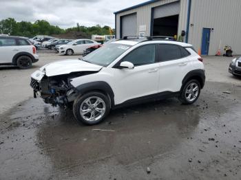  Salvage Hyundai KONA