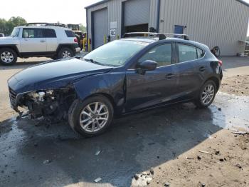  Salvage Mazda 3