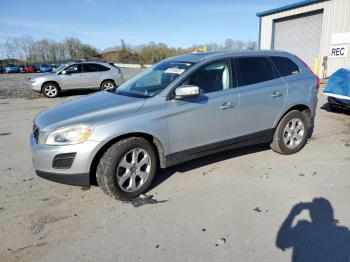  Salvage Volvo XC60
